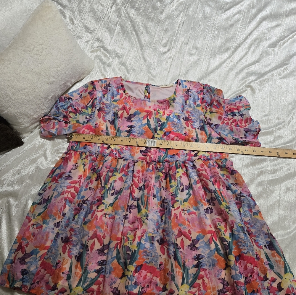 Floral Multicolor Scoop Neck Women’s Top By Southern Stitch NWT Never Worn . LG - Picture 5 of 10